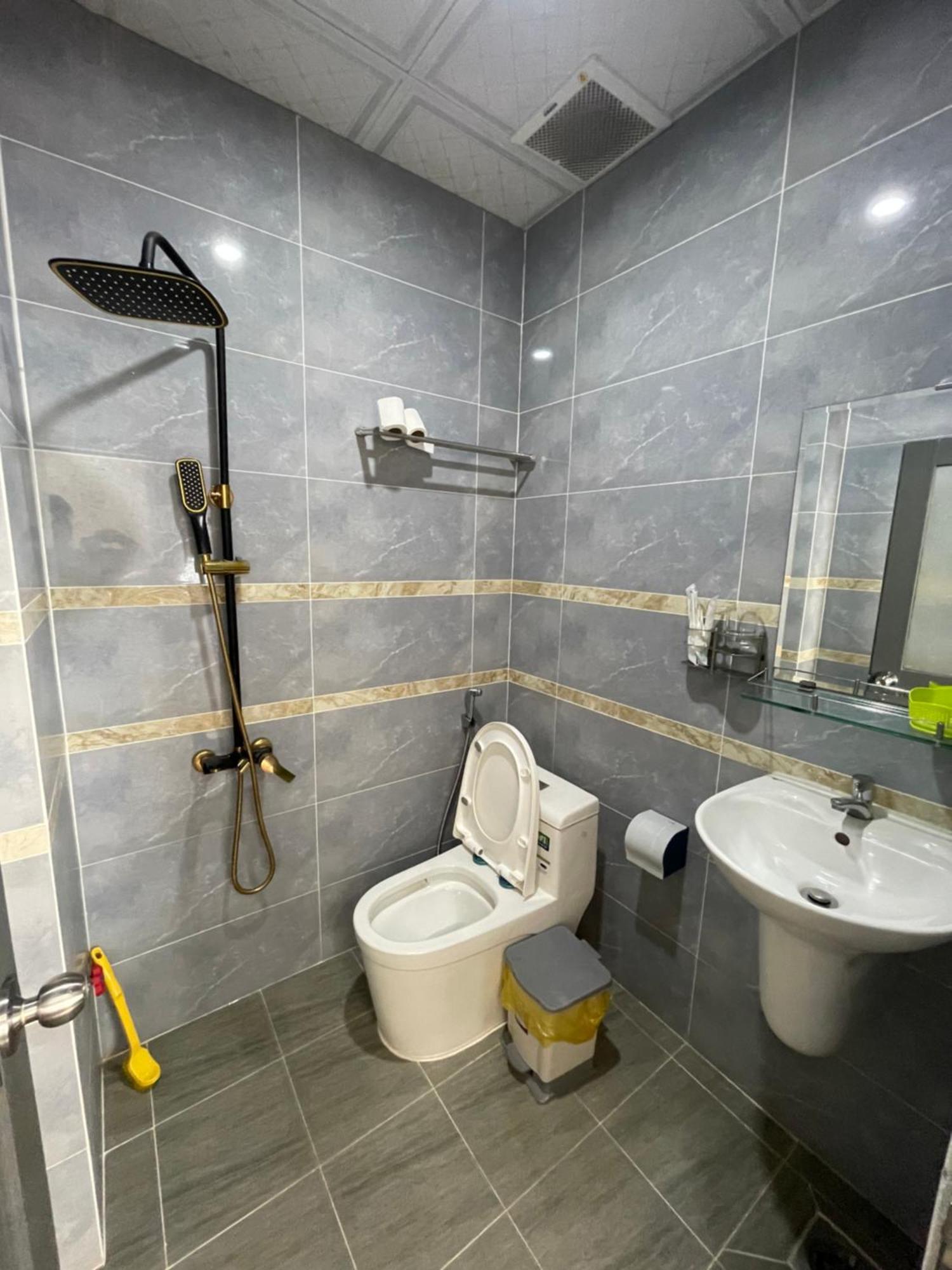 Hotel Hoang Phuc 붕타우 외부 사진