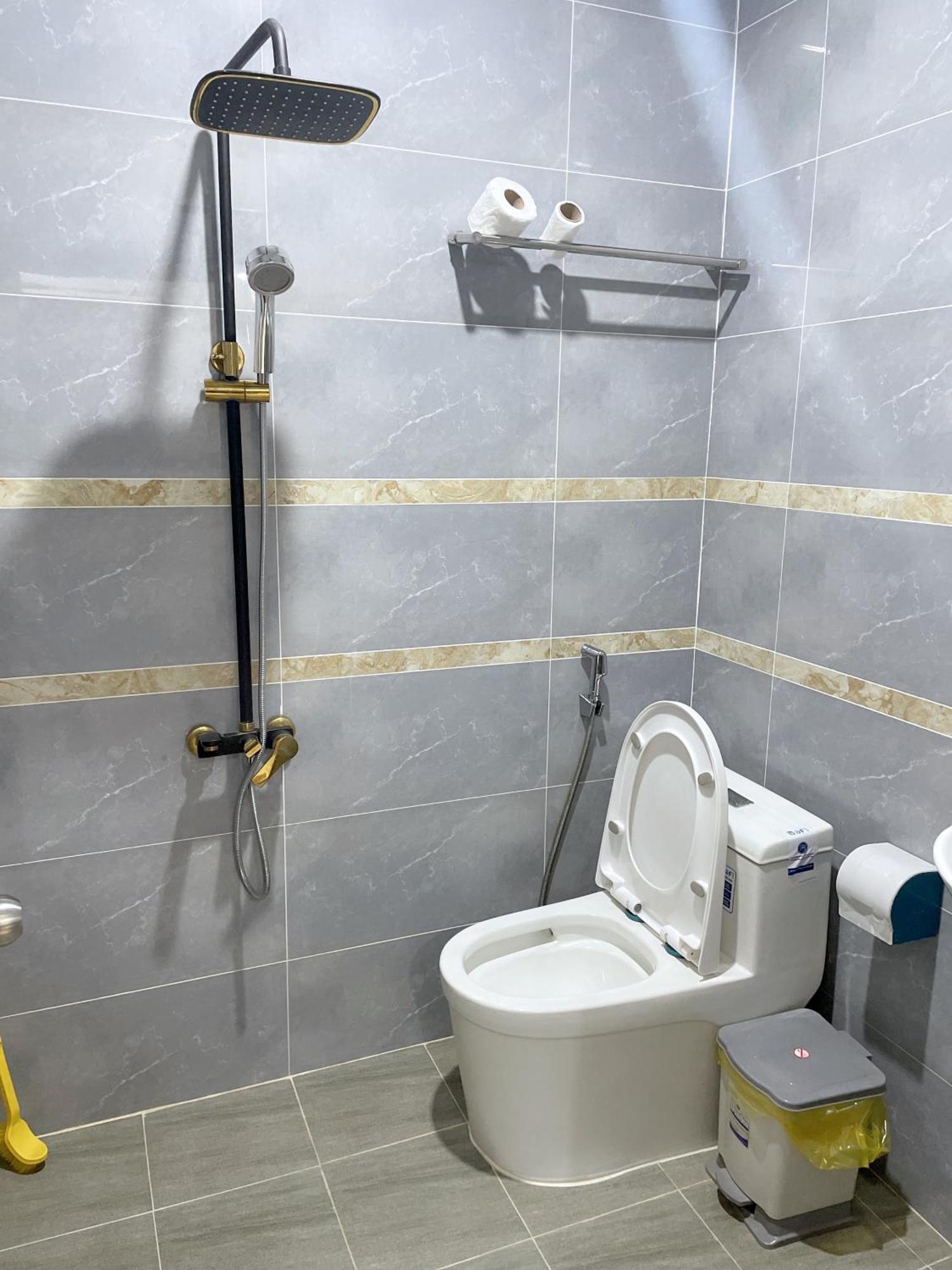 Hotel Hoang Phuc 붕타우 외부 사진
